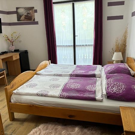Guest House Kmecki Hram Fortuna Idrija Exterior foto